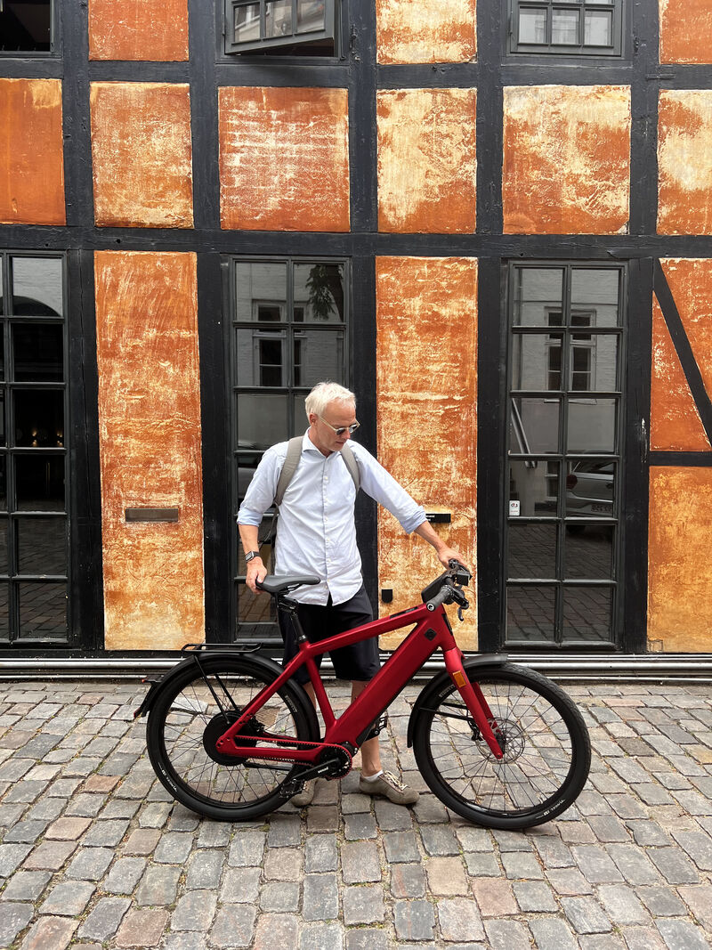 Joachim Bondo with his speed pedelec in front of the Shortcut office in Nyhavn, Copenhagen